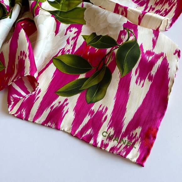 Chanel Vintage 100% Silk Scarf Floral Print Square 34” Pink - Picture 3 of 6